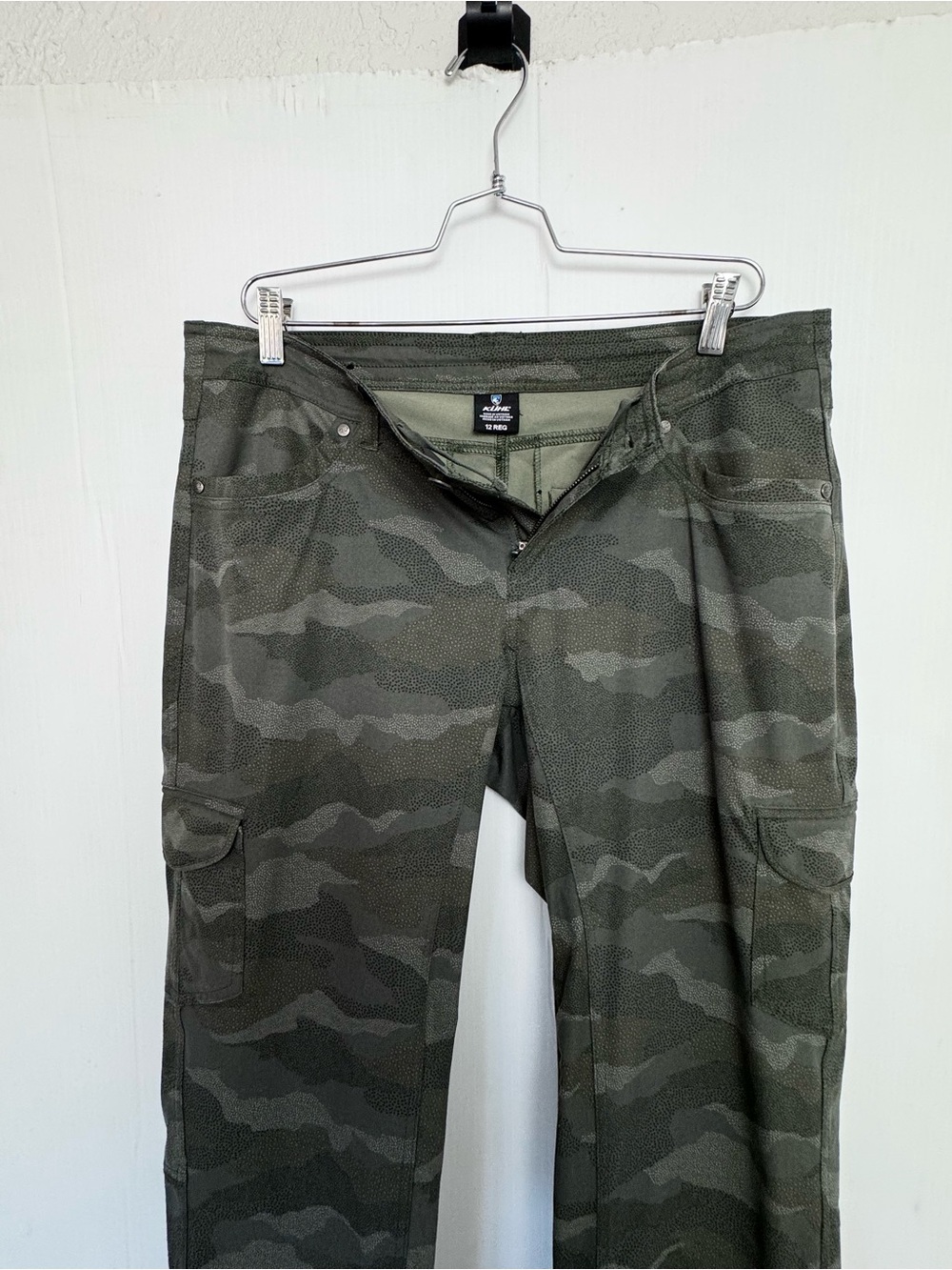 KÜHL Freeflex Green Roll-Up Pants - Picture 5 of 16